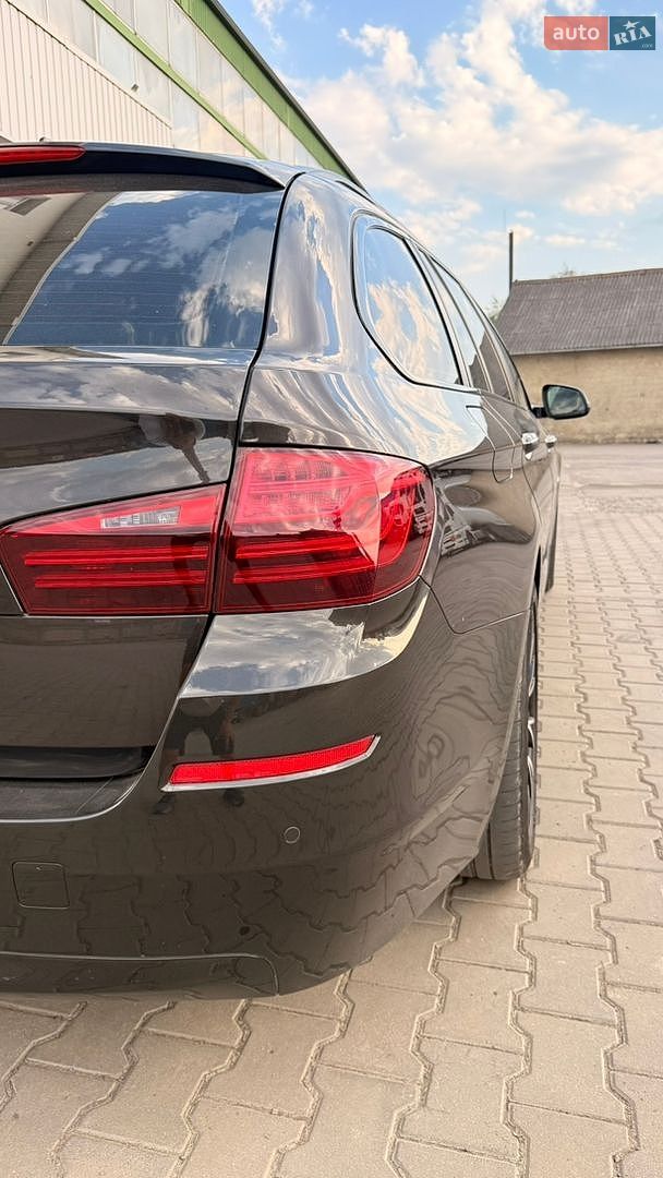 BMW 5 Series 2016 VIN WBA5J710X0GZ77435 фото оголошення 8 з 13