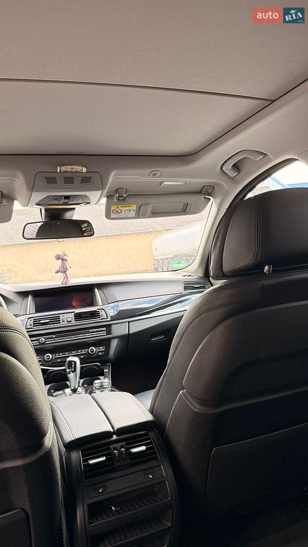 BMW 5 Series 2016 VIN WBA5J710X0GZ77435 фото оголошення 2 з 13