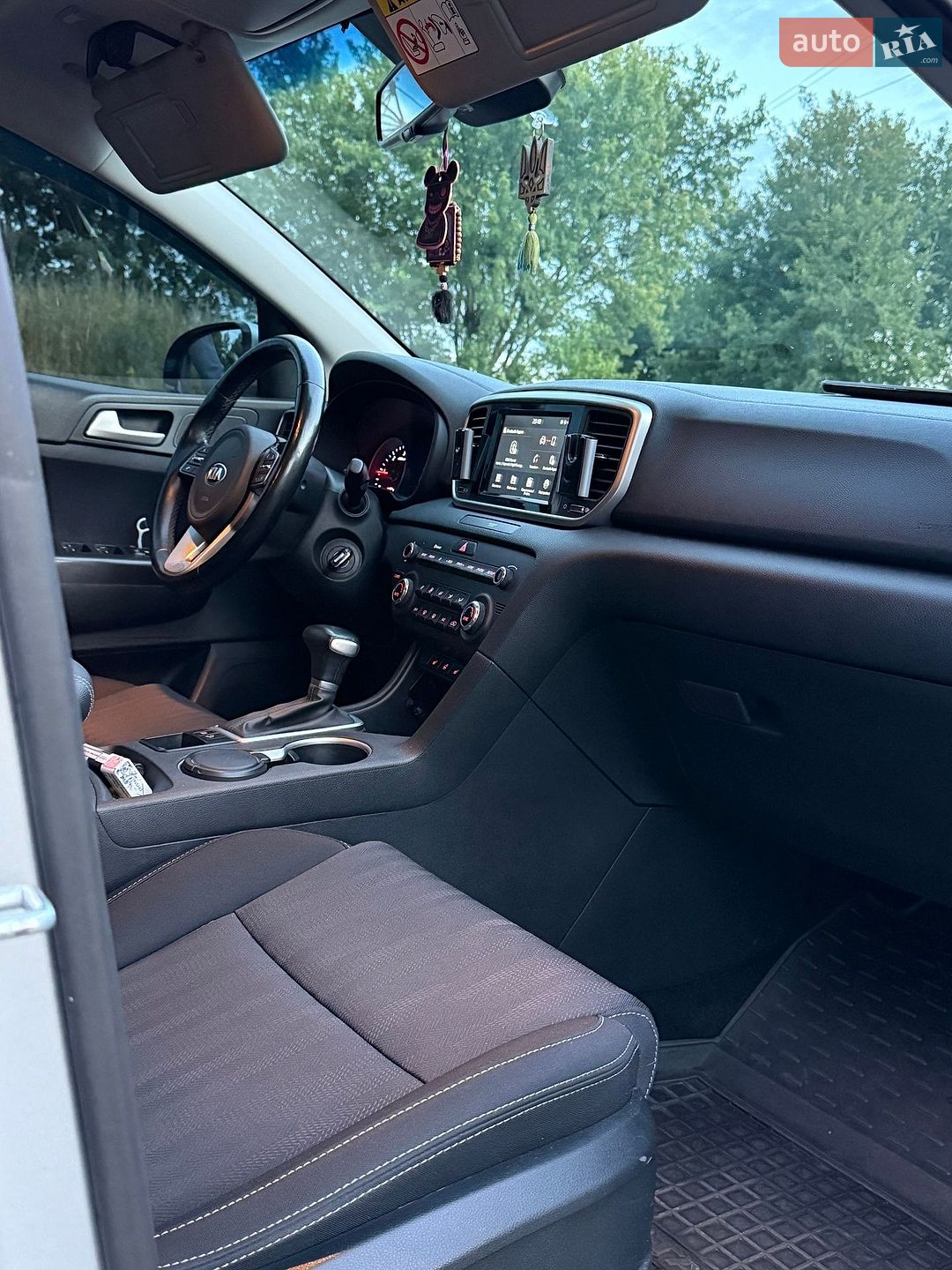 Kia Sportage 2018 VIN U5YPG812GKL612429 фото оголошення 8 з 10