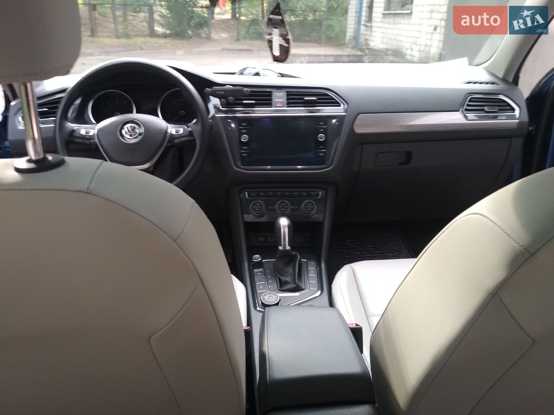 Volkswagen Tiguan Allspace 2017 VIN 3VV2B7AX4JM053873 фото оголошення 17 з 23