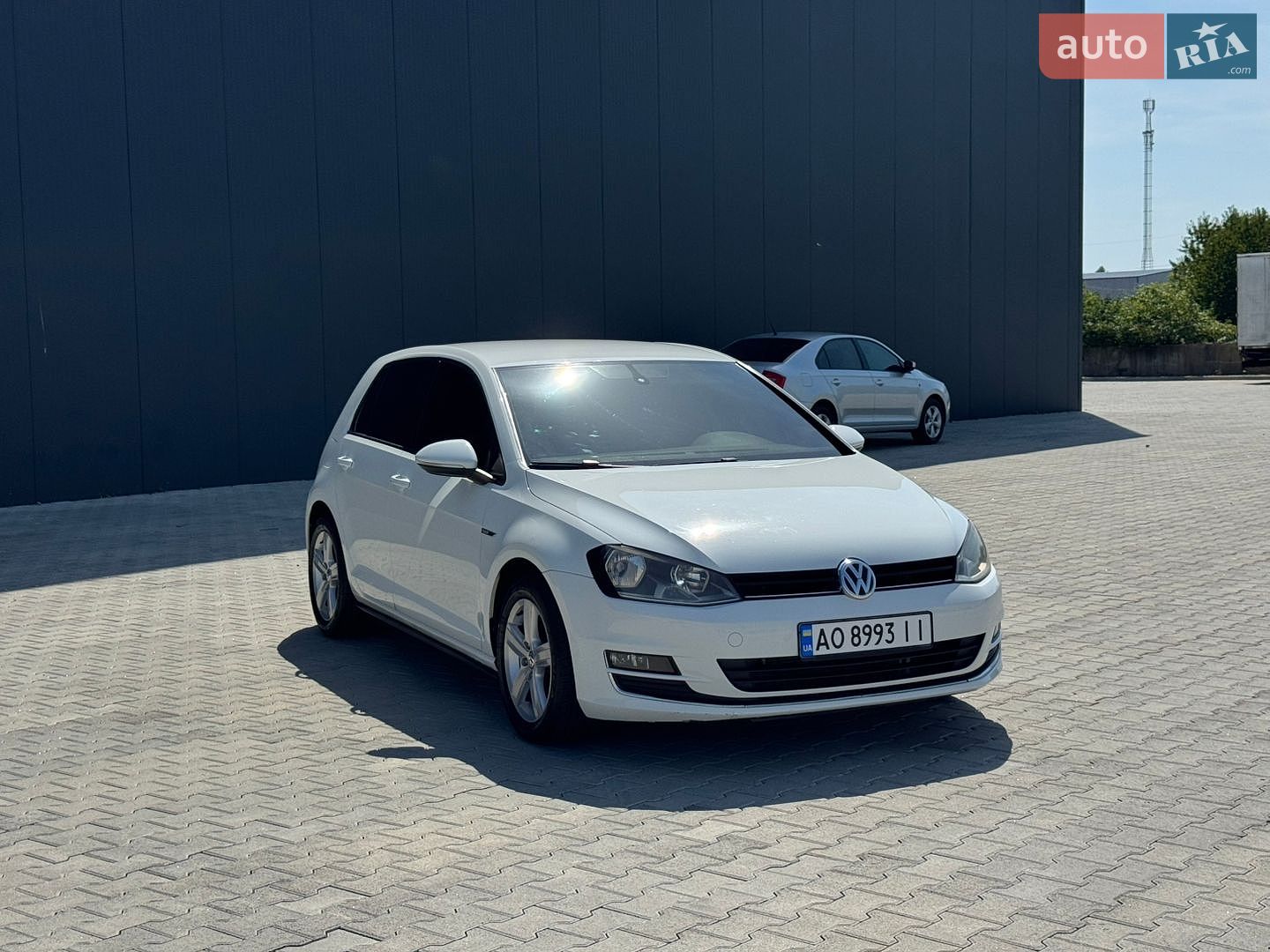Volkswagen Golf 2013 VIN WVWZZZAUZEW095440 фото оголошення 2 з 37
