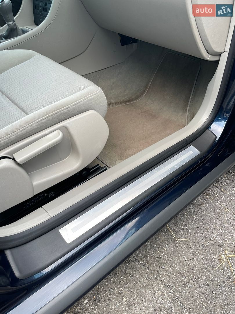 Audi A4 2006 VIN WAUZZZ8E07A140438 фото оголошення 101 з 111