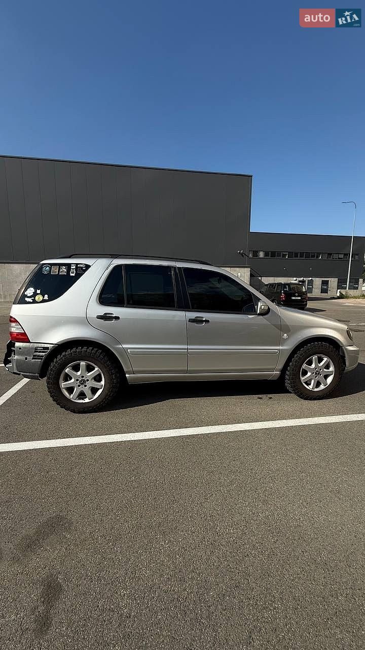 Mercedes-Benz M-Class 2002 VIN WDC1631131X771811 фото оголошення 3 з 16