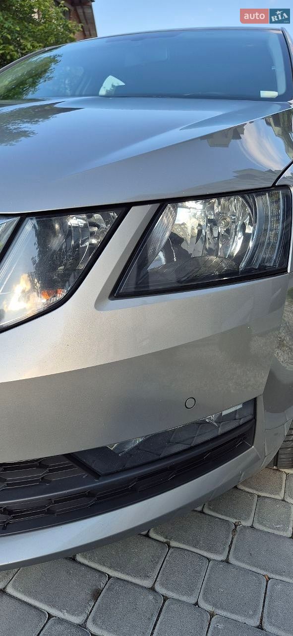 Skoda Octavia 2017 VIN TMBAG7NE2J0083705 фото оголошення 3 з 17