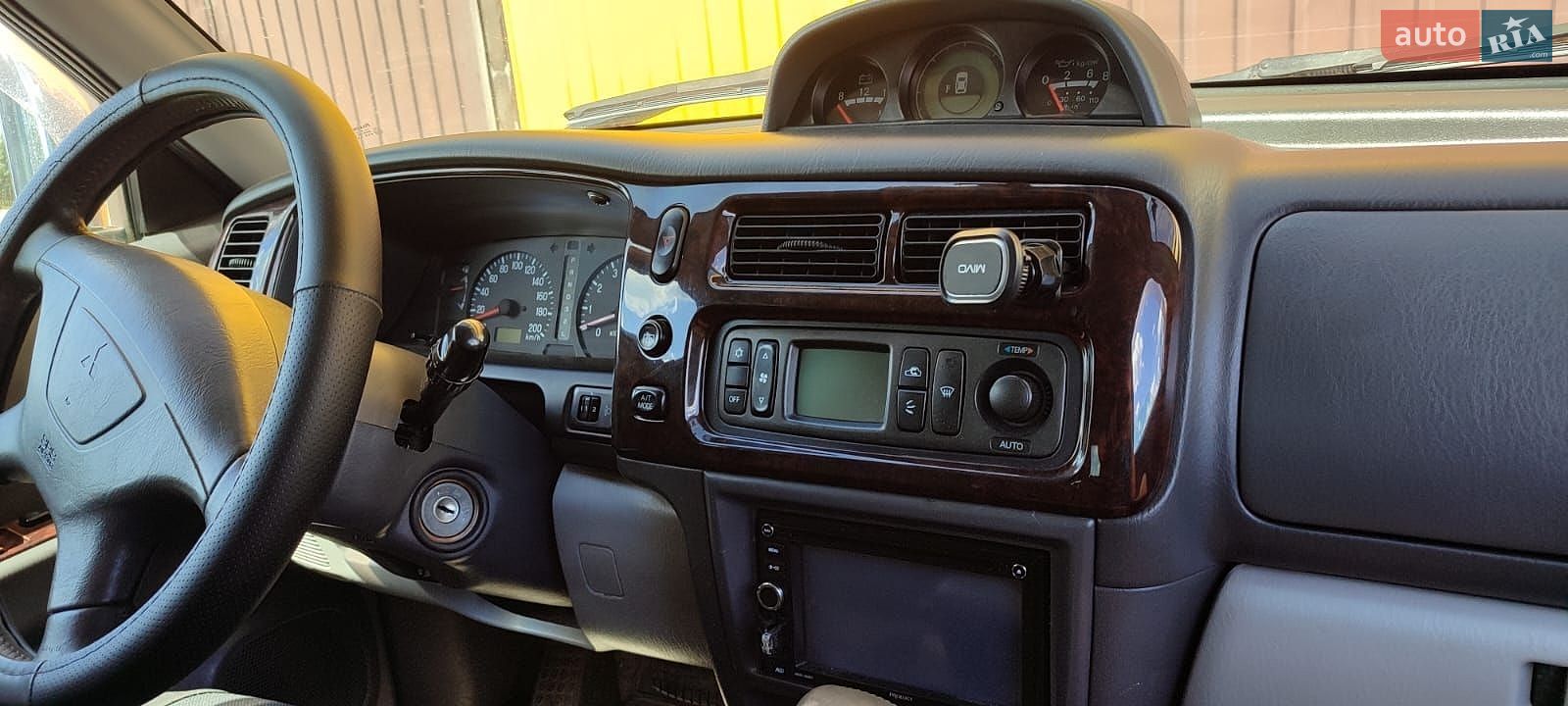 Mitsubishi Pajero Sport 2002 VIN JMB0RK9603J000213 фото оголошення 11 з 40