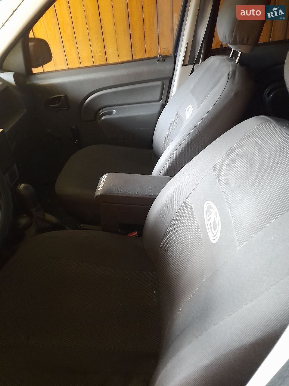 Renault Logan MCV 2010 VIN VF1KSREKJ43205790 фото оголошення 4 з 9