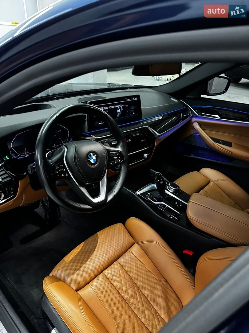 BMW 5 Series 2021 VIN WBA73BJ09MWX18159 фото оголошення 10 з 14