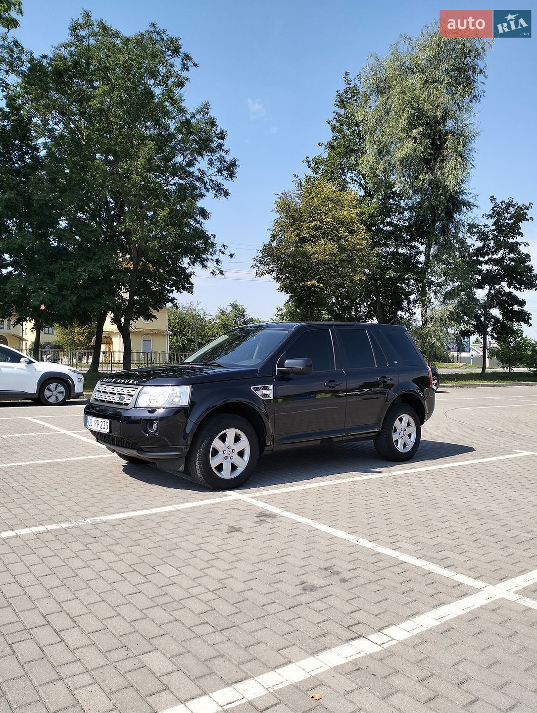 Land Rover Freelander 2011 VIN SALFA2BE9BH264567 фото оголошення 17 з 87