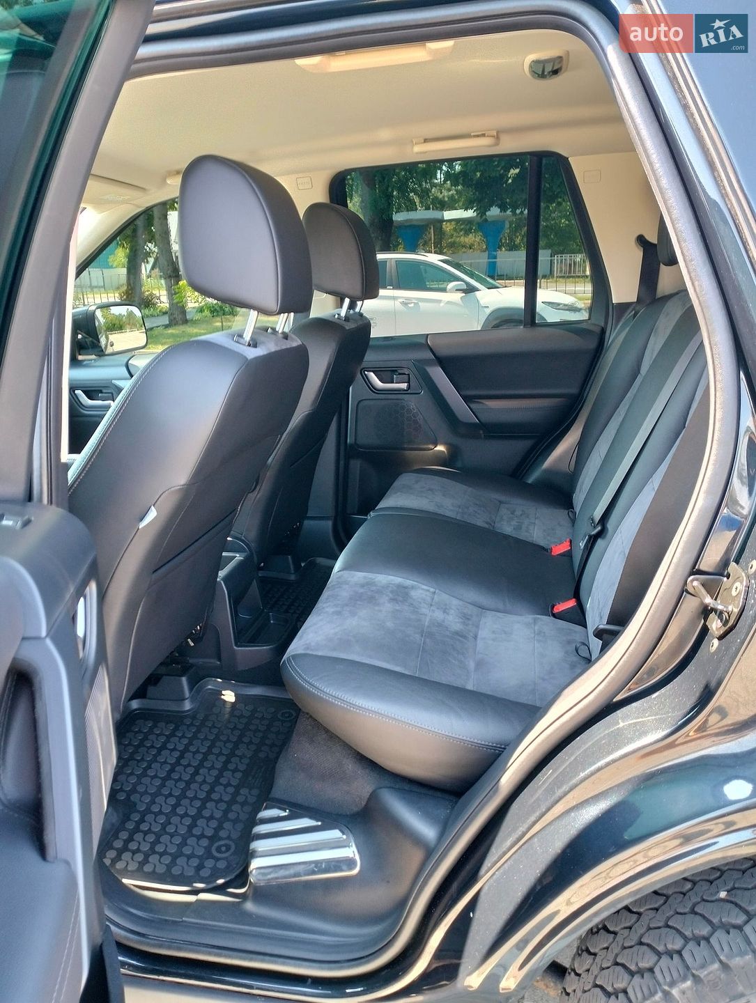 Land Rover Freelander 2011 VIN SALFA2BE9BH264567 фото оголошення 78 з 87