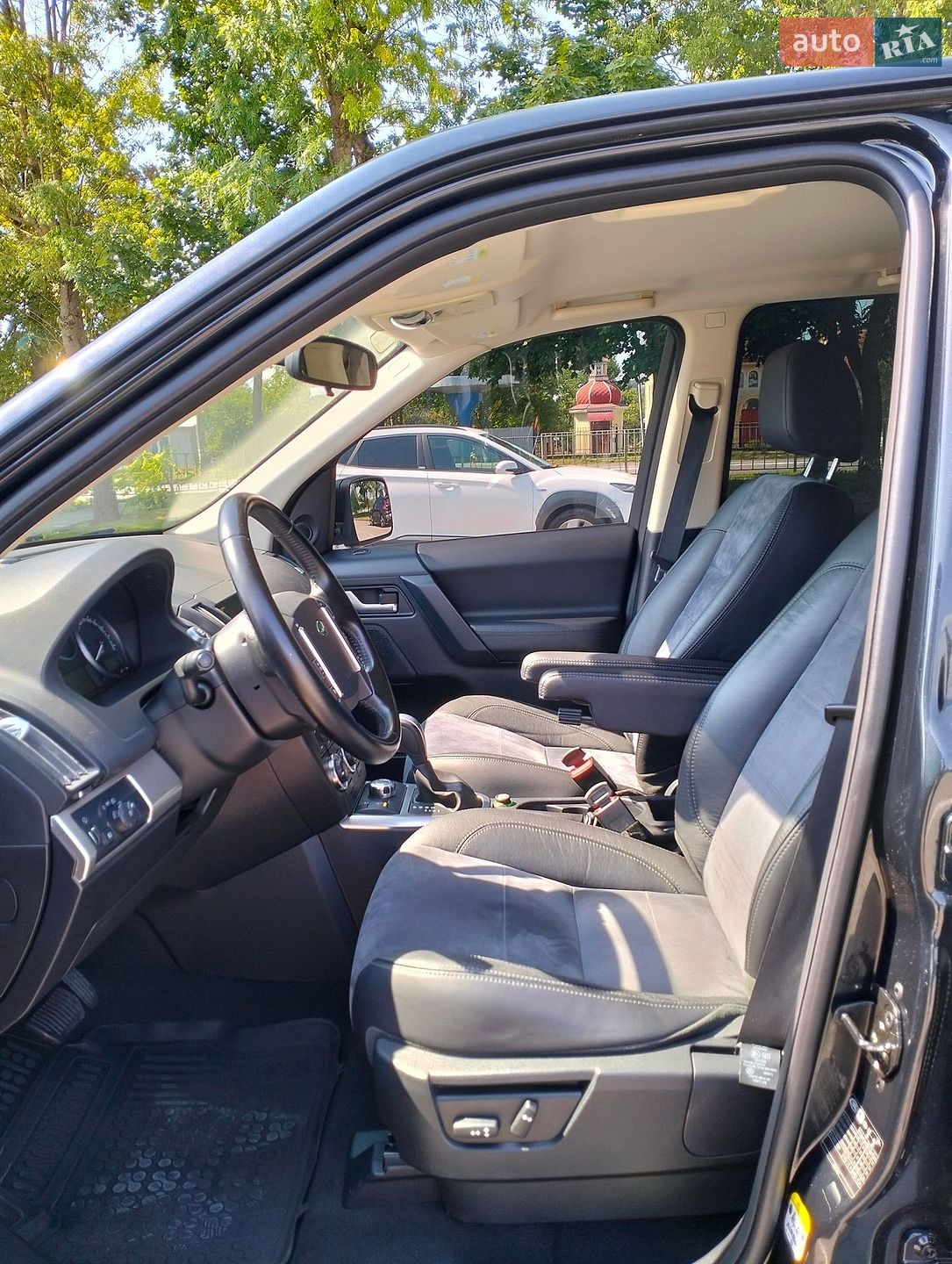 Land Rover Freelander 2011 VIN SALFA2BE9BH264567 фото оголошення 86 з 87
