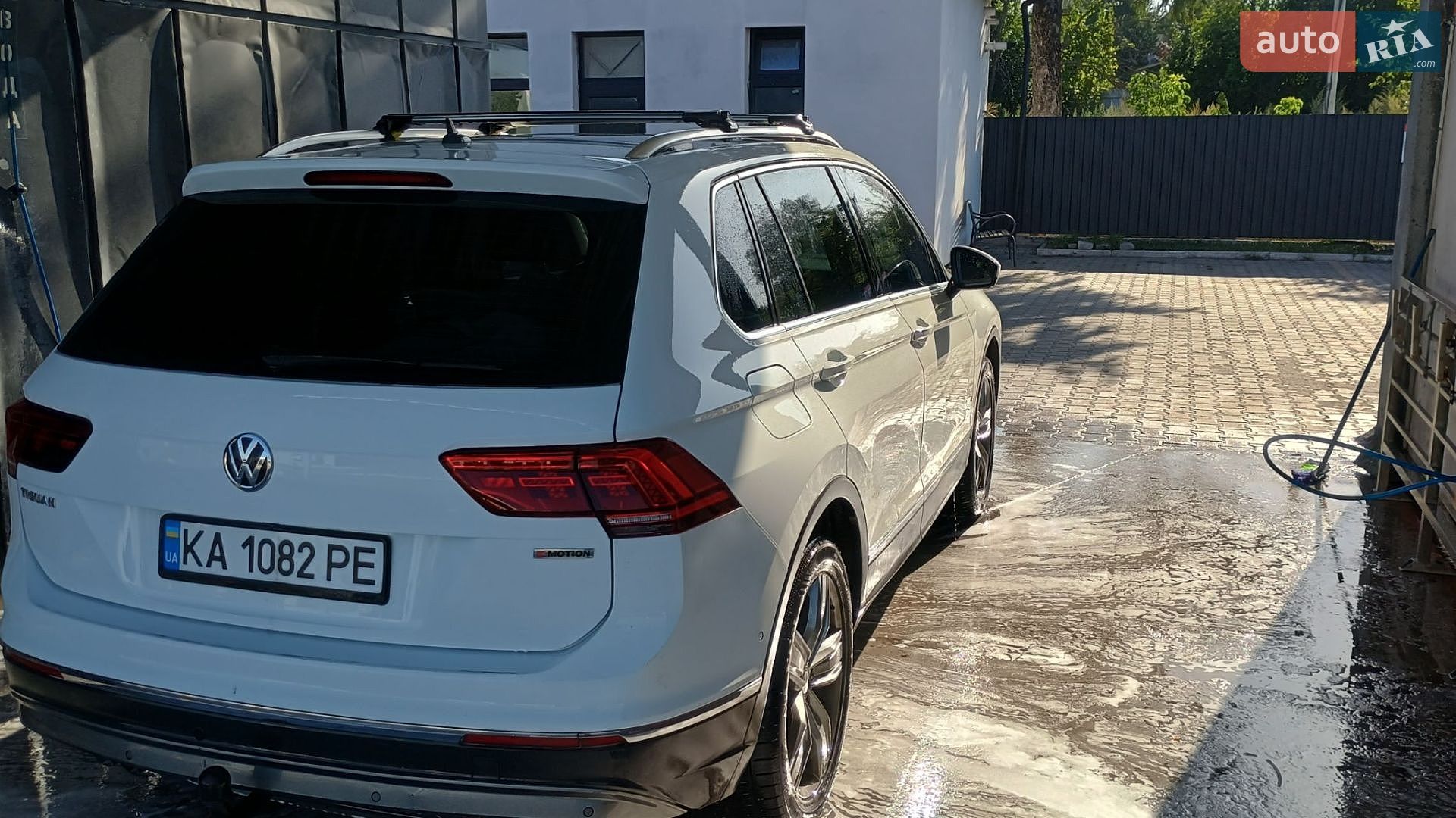 Volkswagen Tiguan 2018 VIN WVGZZZ5NZJW930725 фото оголошення 7 з 25