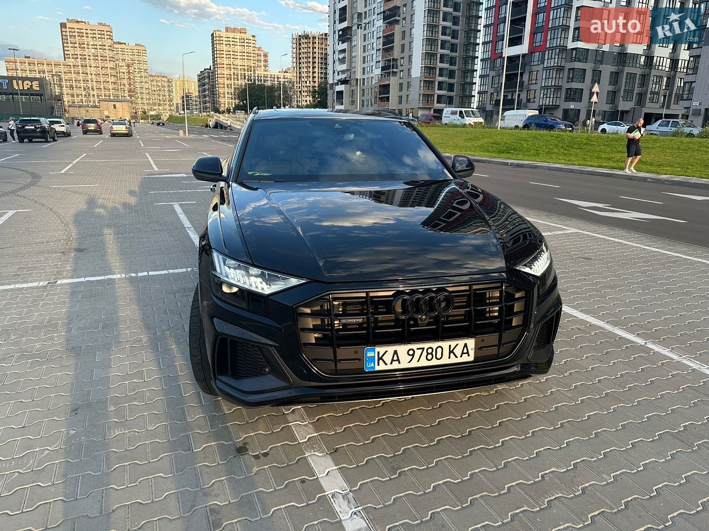 Audi Q8 2023 VIN WAUZZZF17PD030971 фото оголошення 9 з 55