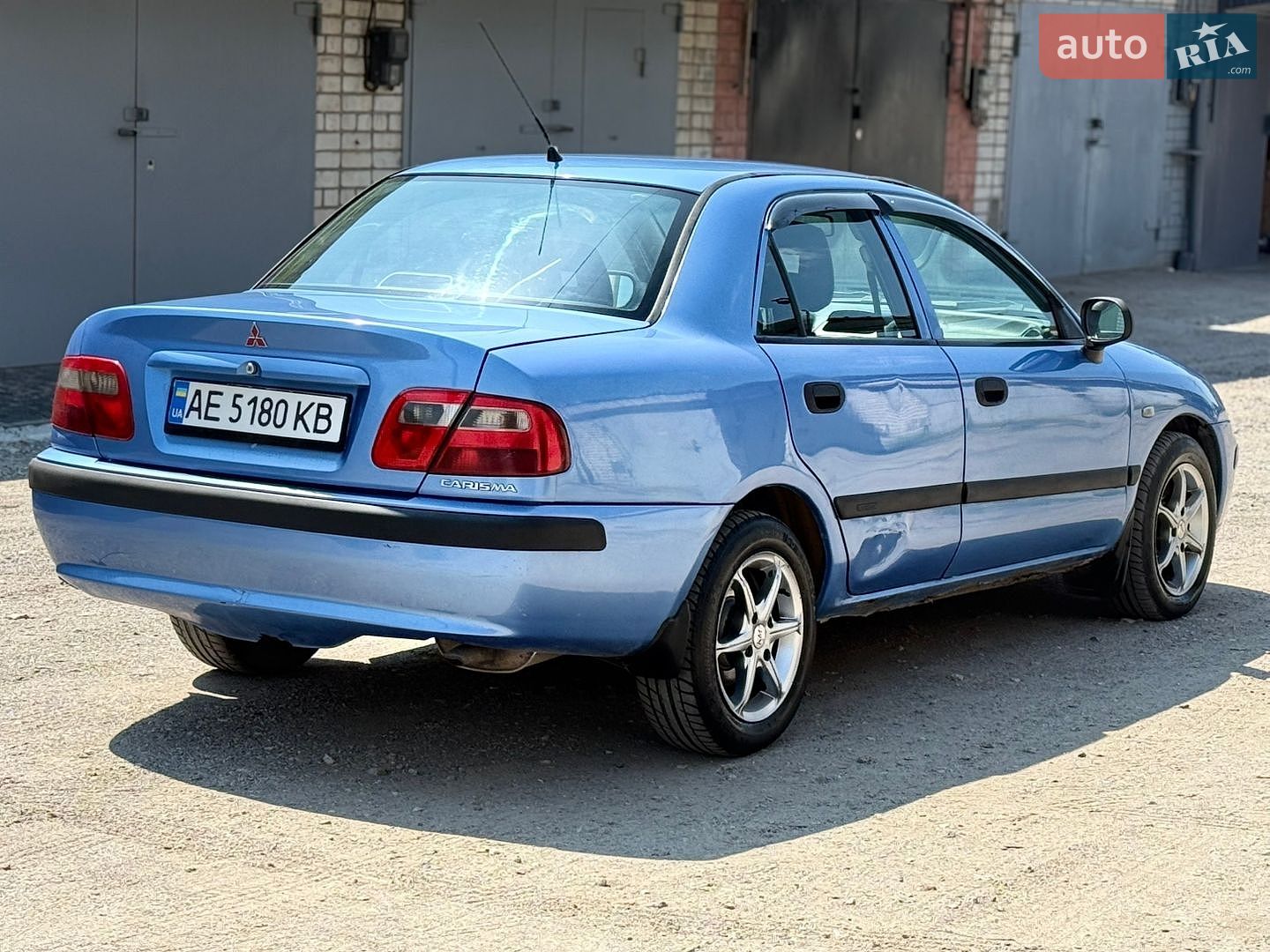 Mitsubishi Carisma 2001 VIN XMCSNDA1A1F022150 фото оголошення 5 з 13