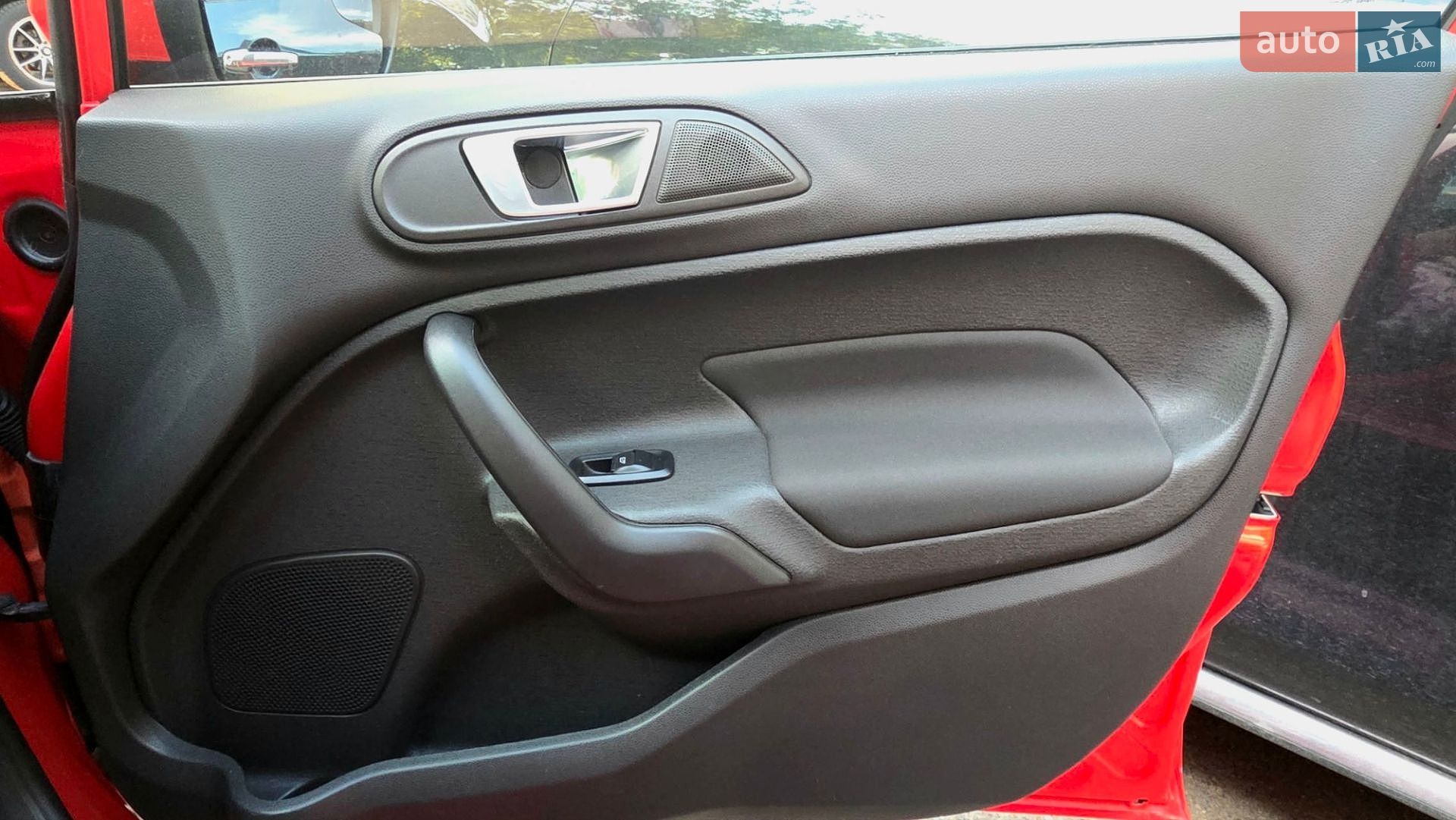 Ford Fiesta 2013 VIN 3FADP4EJ0EM114516 фото оголошення 14 з 23