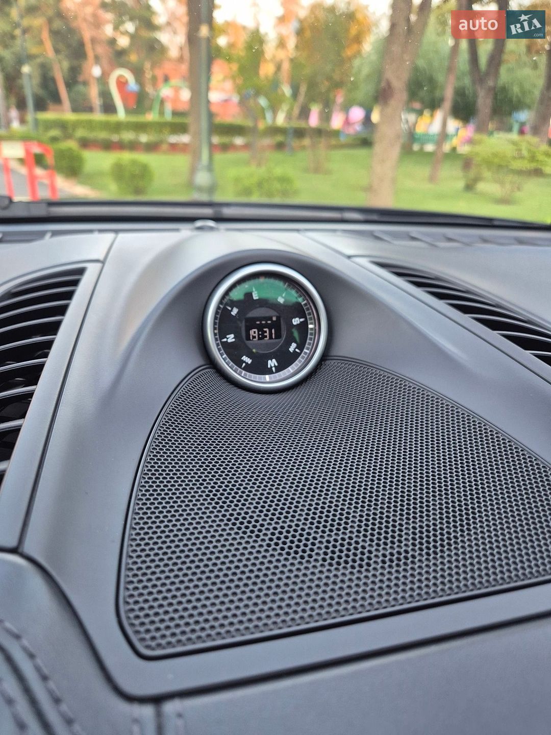Porsche Cayenne 2013 VIN WP1ZZZ92ZDLA84355 фото оголошення 23 з 41
