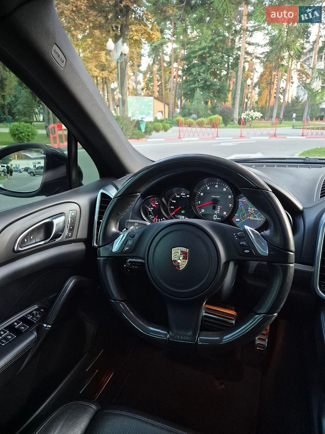 Porsche Cayenne 2013 VIN WP1ZZZ92ZDLA84355 фото оголошення 26 з 41