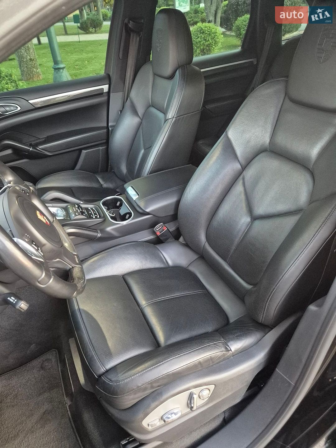 Porsche Cayenne 2013 VIN WP1ZZZ92ZDLA84355 фото оголошення 28 з 41
