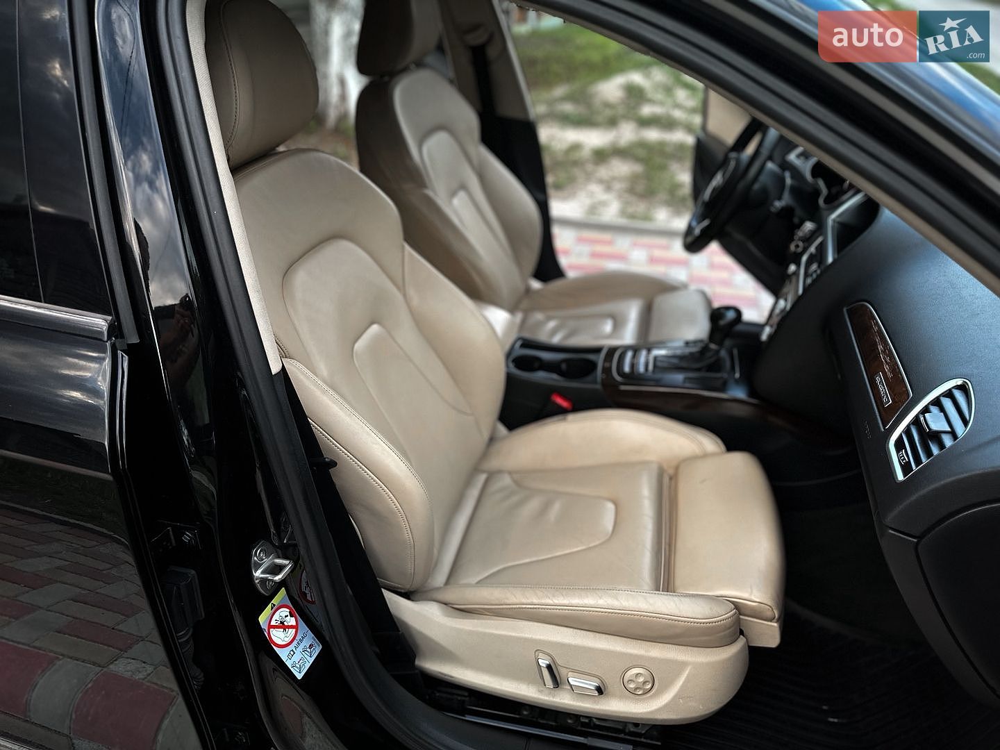 Audi A4 2013 VIN WAUZZZ8K4DN039610 фото оголошення 16 з 19