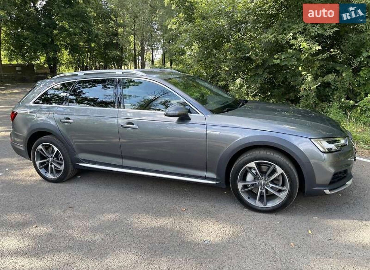 Audi A4 2017 VIN WAUZZZF47HA118139 фото оголошення 8 з 22