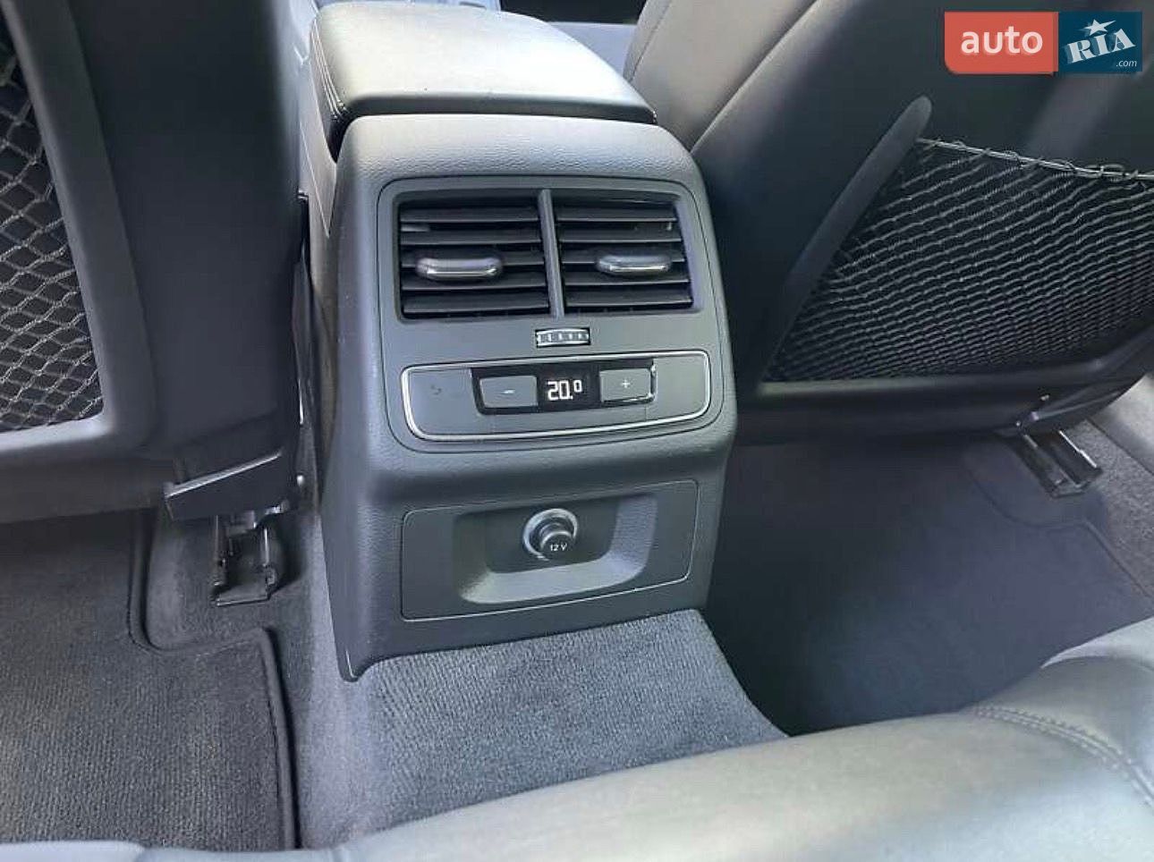 Audi A4 2017 VIN WAUZZZF47HA118139 фото оголошення 12 з 22