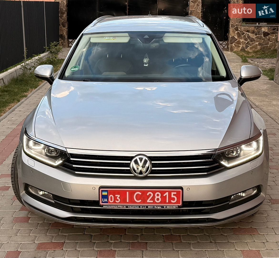 Volkswagen Passat 2019 VIN WVWZZZ3CZKE088465 фото оголошення 2 з 59