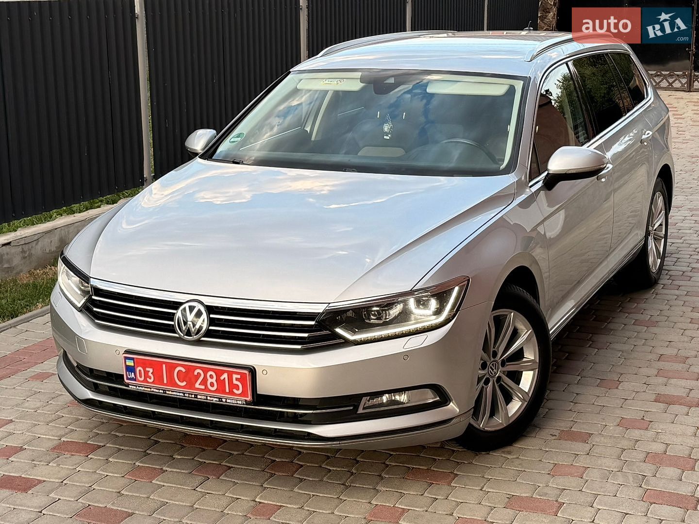 Volkswagen Passat 2019 VIN WVWZZZ3CZKE088465 фото оголошення 3 з 59