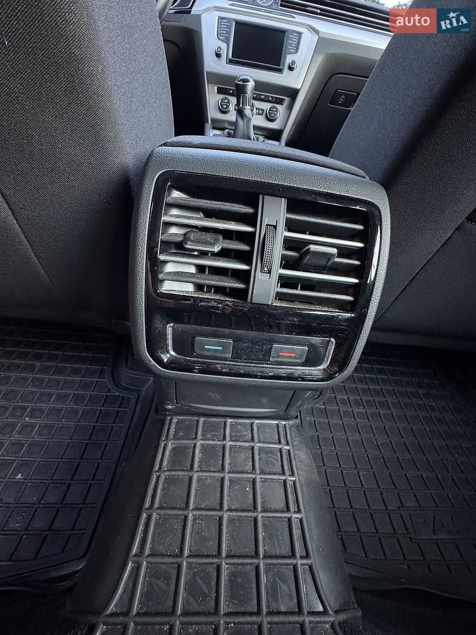 Volkswagen Passat 2016 VIN WVWZZZ3CZHE091750 фото оголошення 22 з 31