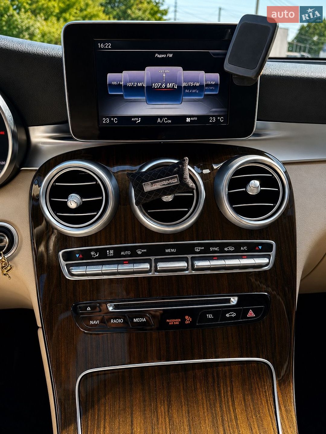 Mercedes-Benz GLC-Class 2016 VIN WDC0G4JB0GF114245 фото оголошення 14 з 16