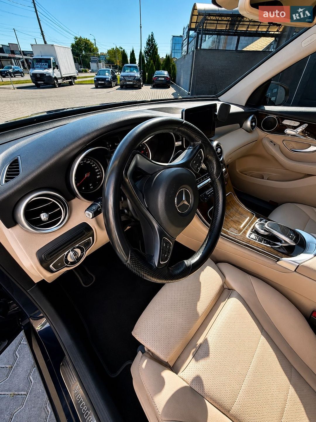 Mercedes-Benz GLC-Class 2016 VIN WDC0G4JB0GF114245 фото оголошення 12 з 16