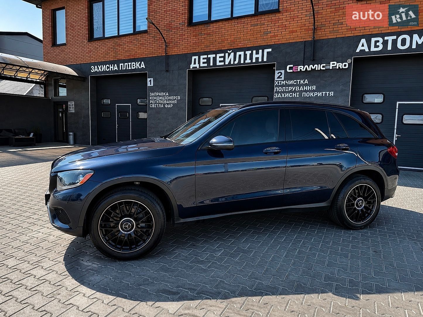 Mercedes-Benz GLC-Class 2016 VIN WDC0G4JB0GF114245 фото оголошення 3 з 16