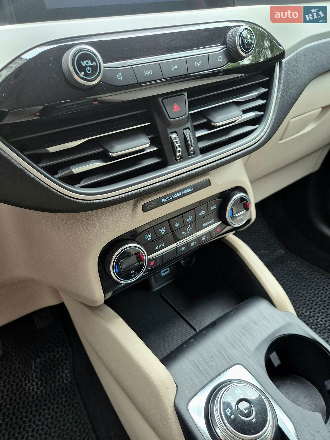 Ford Escape 2021 VIN 1FMCU0BZ2MUB21653 фото оголошення 25 з 49