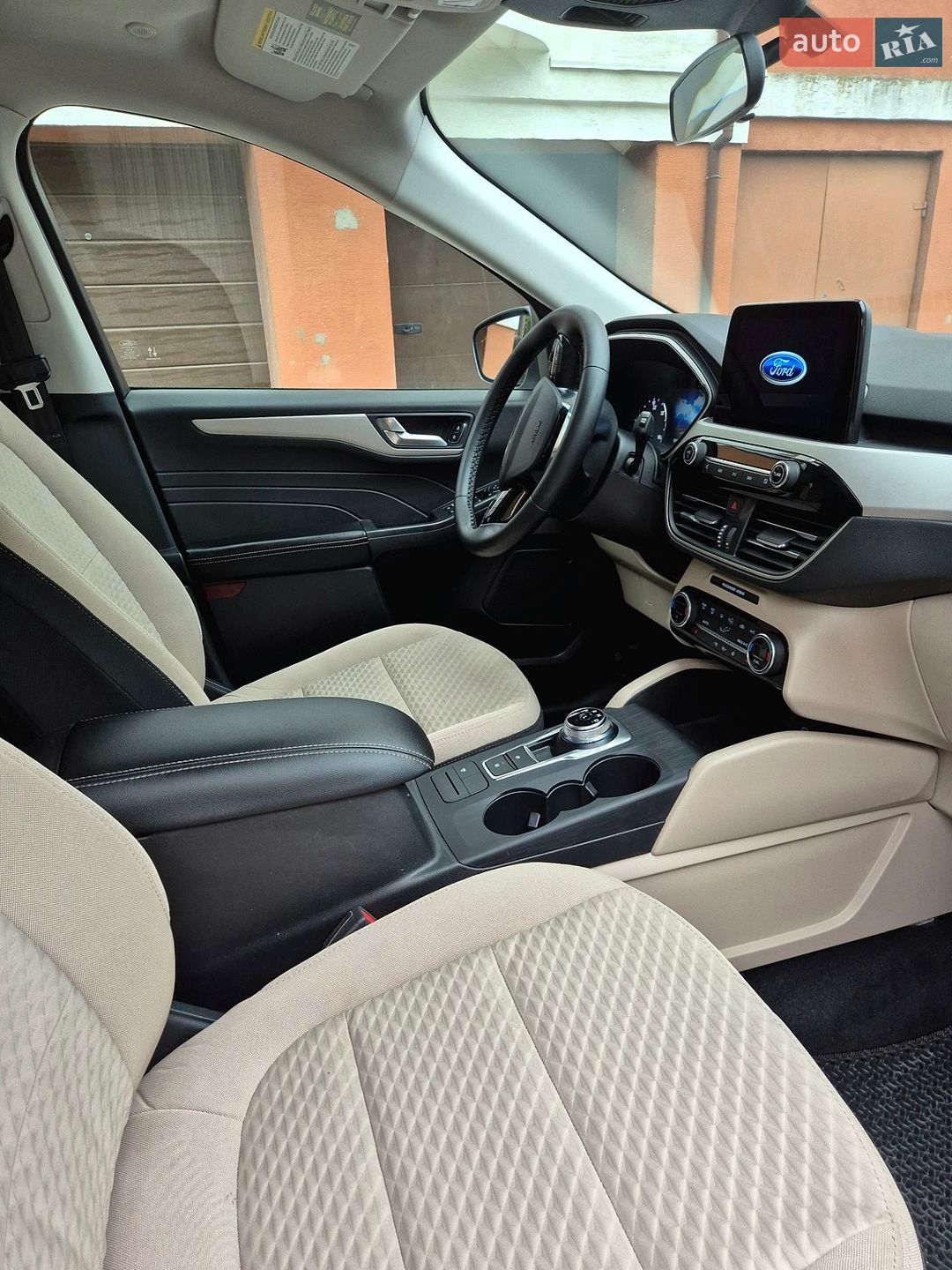 Ford Escape 2021 VIN 1FMCU0BZ2MUB21653 фото оголошення 33 з 49