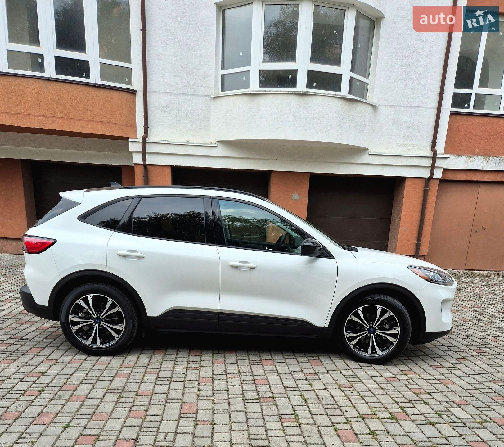 Ford Escape 2021 VIN 1FMCU0BZ2MUB21653 фото оголошення 45 з 49