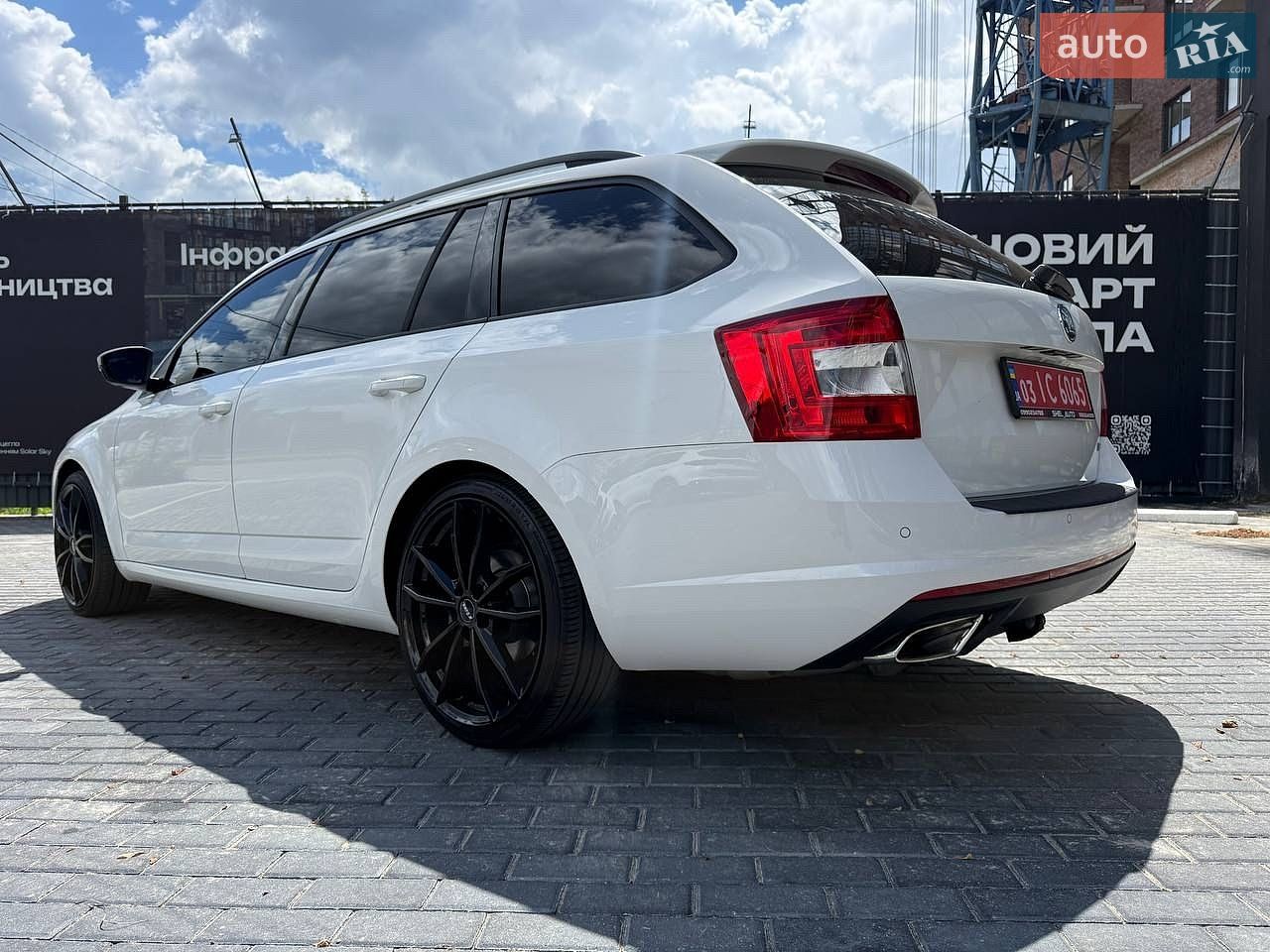 Skoda Octavia 2013 VIN TMBJE7NE0E0022803 фото оголошення 8 з 19