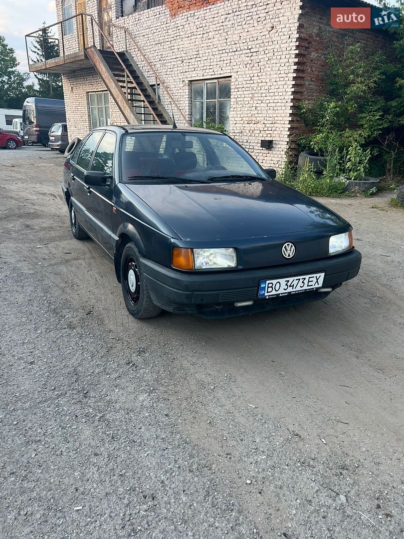 Volkswagen Passat 1989 VIN WVWZZZ31ZKE143059 фото оголошення 11 з 12