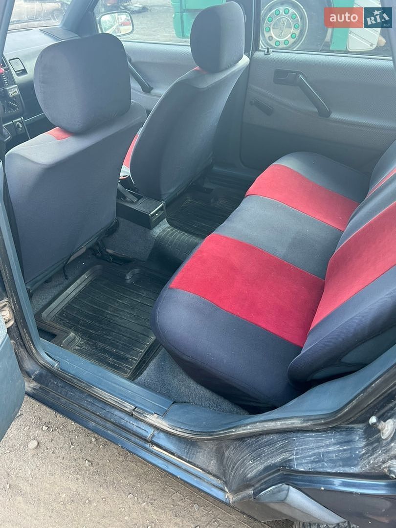Volkswagen Passat 1989 VIN WVWZZZ31ZKE143059 фото оголошення 10 з 12