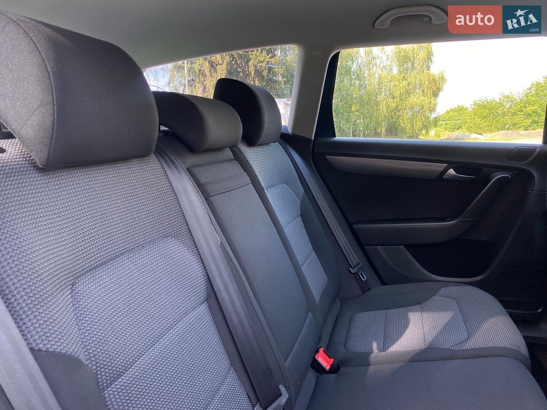 Volkswagen Passat 2012 VIN WVWZZZ3CZBE327691 фото оголошення 10 з 10