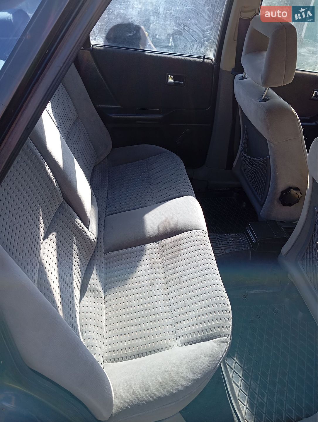 Audi 80 1990 VIN WAUZZZ8AZLA199282 фото оголошення 13 з 14