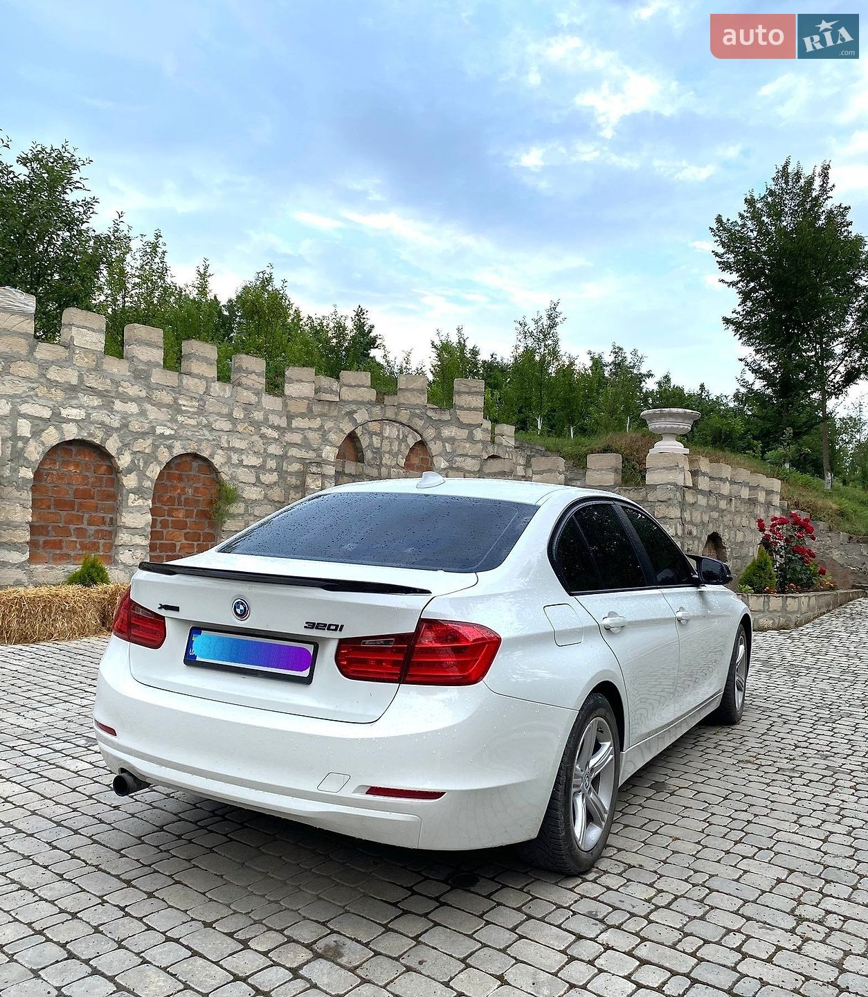 BMW 3 Series 2014 VIN WBA3C3C51FP662924 фото оголошення 2 з 3