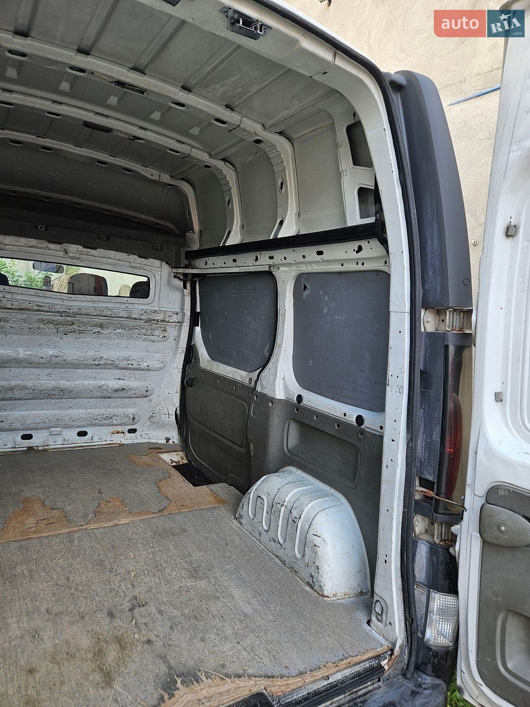 Renault Trafic 2004 VIN VF1FLBCC64Y042060 фото оголошення 12 з 15