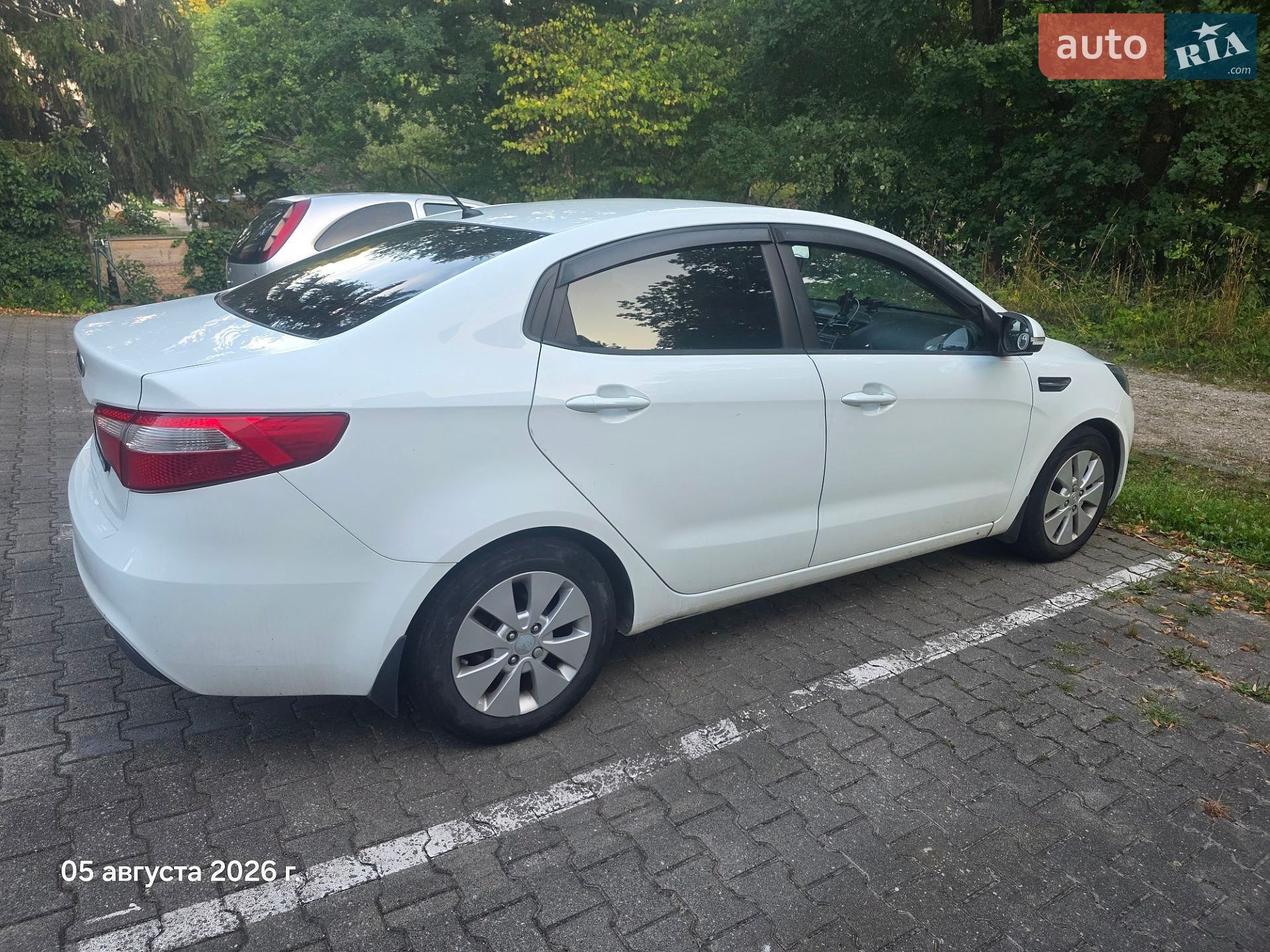 KIA RIO 2013 VIN Z94CC41BBER184582 фото оголошення 2 з 10