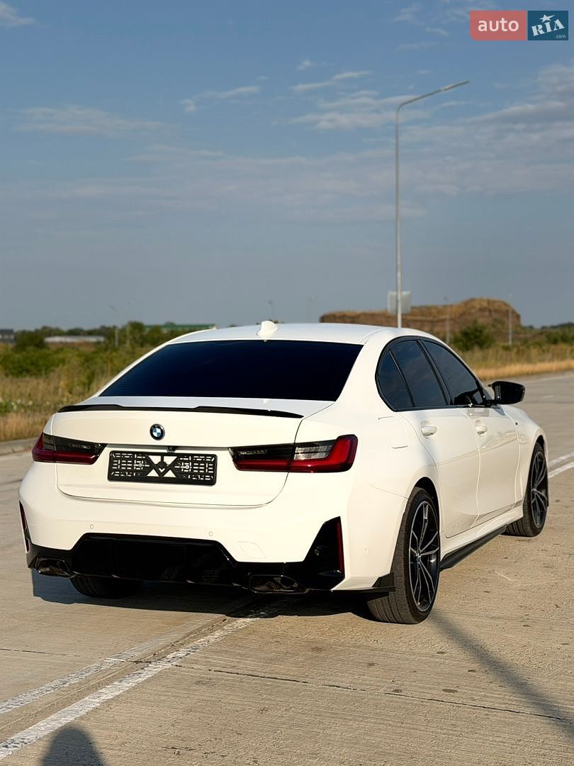 BMW 3 Series 2022 VIN 3MW5P7J06N8C77321 фото оголошення 2 з 12