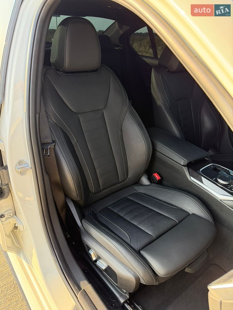 BMW 3 Series 2022 VIN 3MW5P7J06N8C77321 фото оголошення 9 з 12
