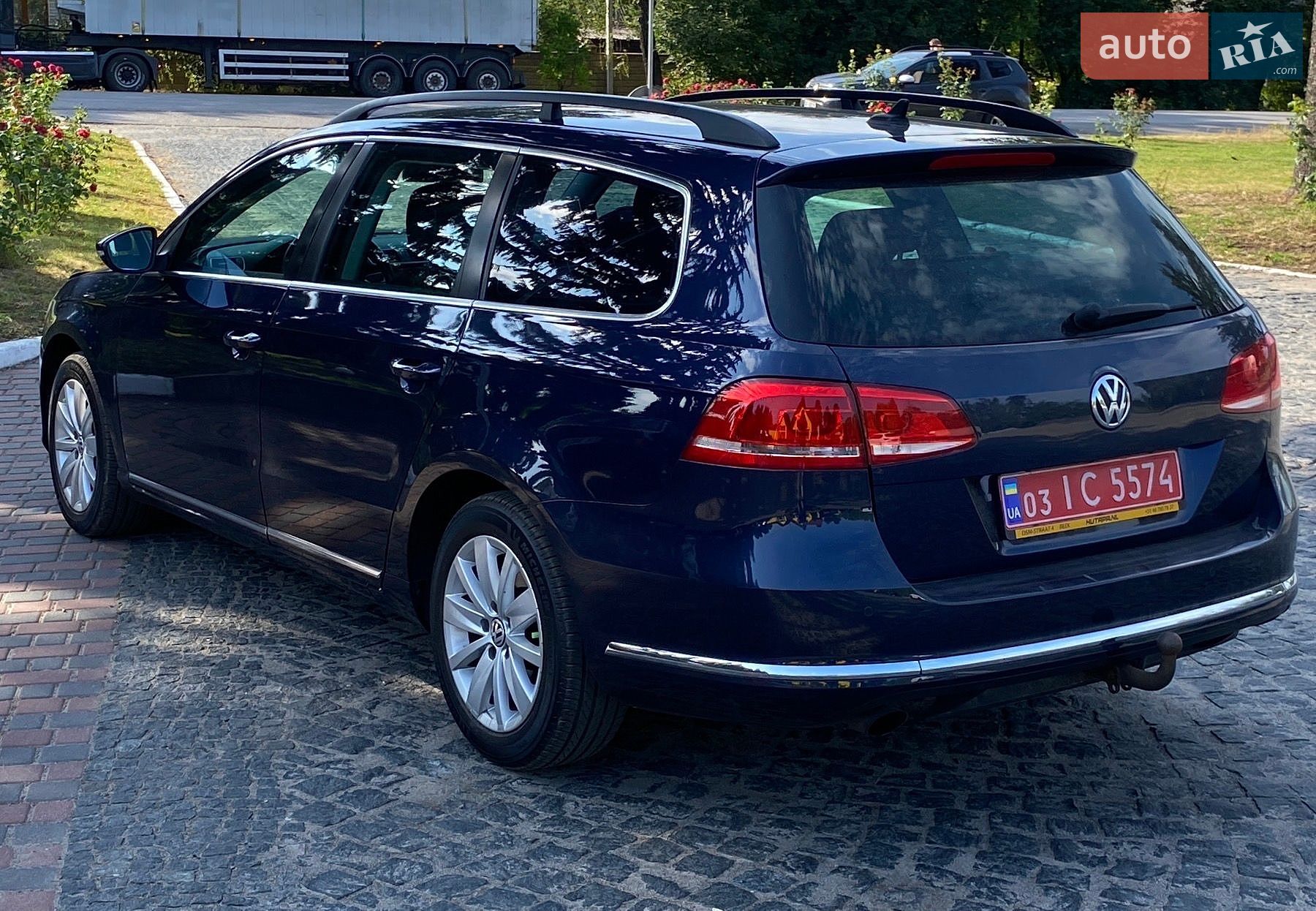 Volkswagen Passat 2012 VIN WVWZZZ3CZBE327691 фото оголошення 4 з 10