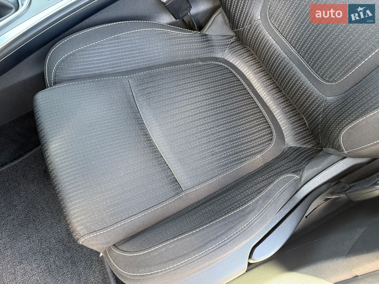 Renault Megane 2018 VIN VF1RFB00061272115 фото оголошення 24 з 79