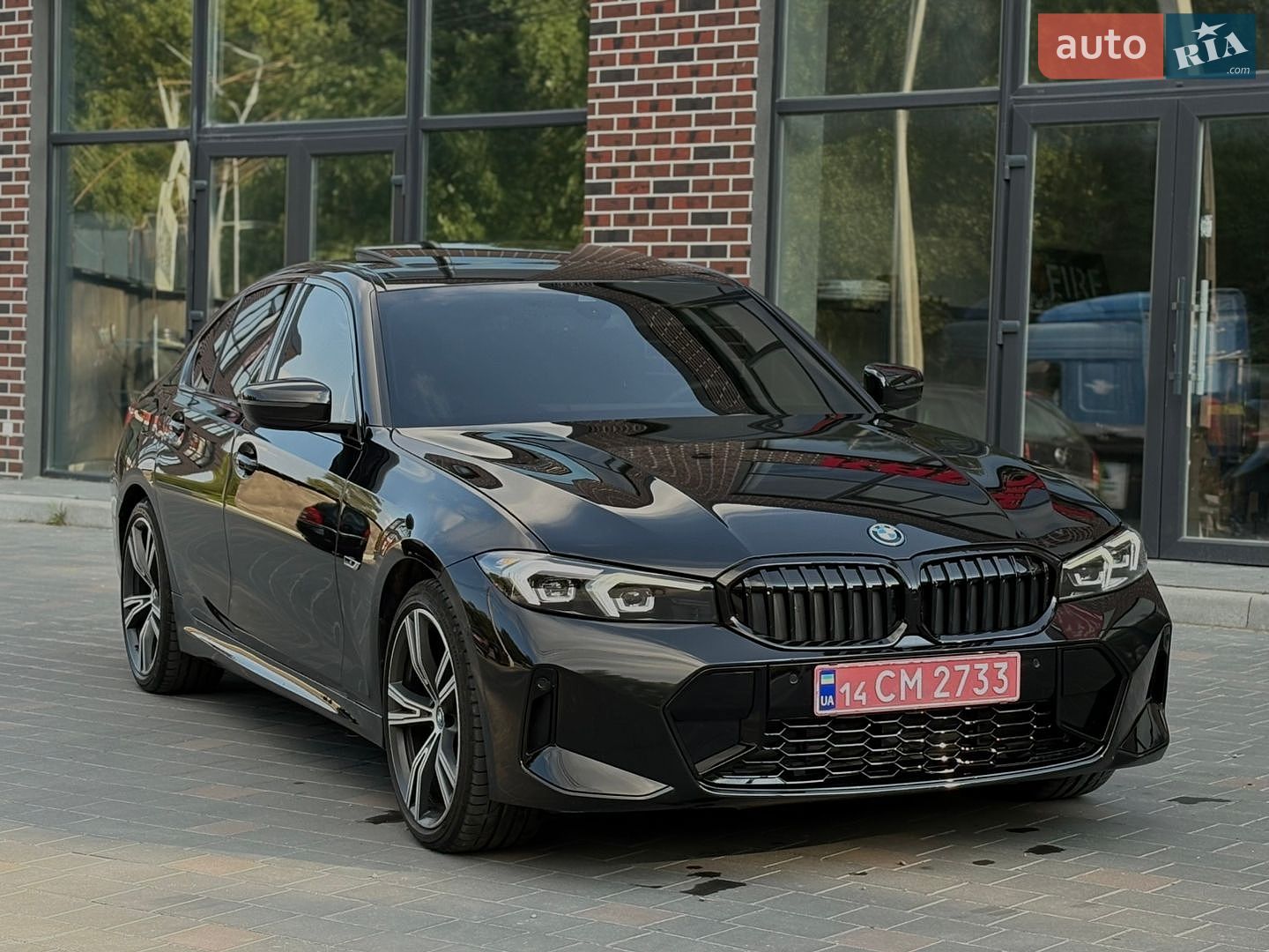 BMW 3 Series 2022 VIN 3MW39FF06P8D04508 фото оголошення 17 з 31