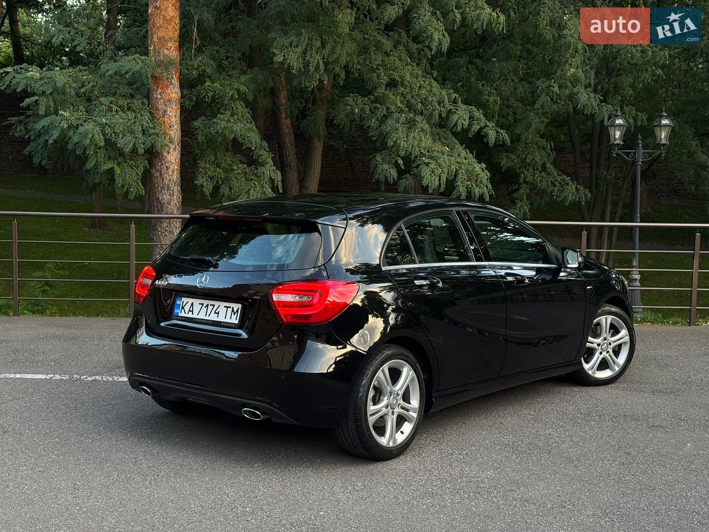 Mercedes-Benz A-Class 2015 VIN WDD1760422V068909 фото оголошення 6 з 25