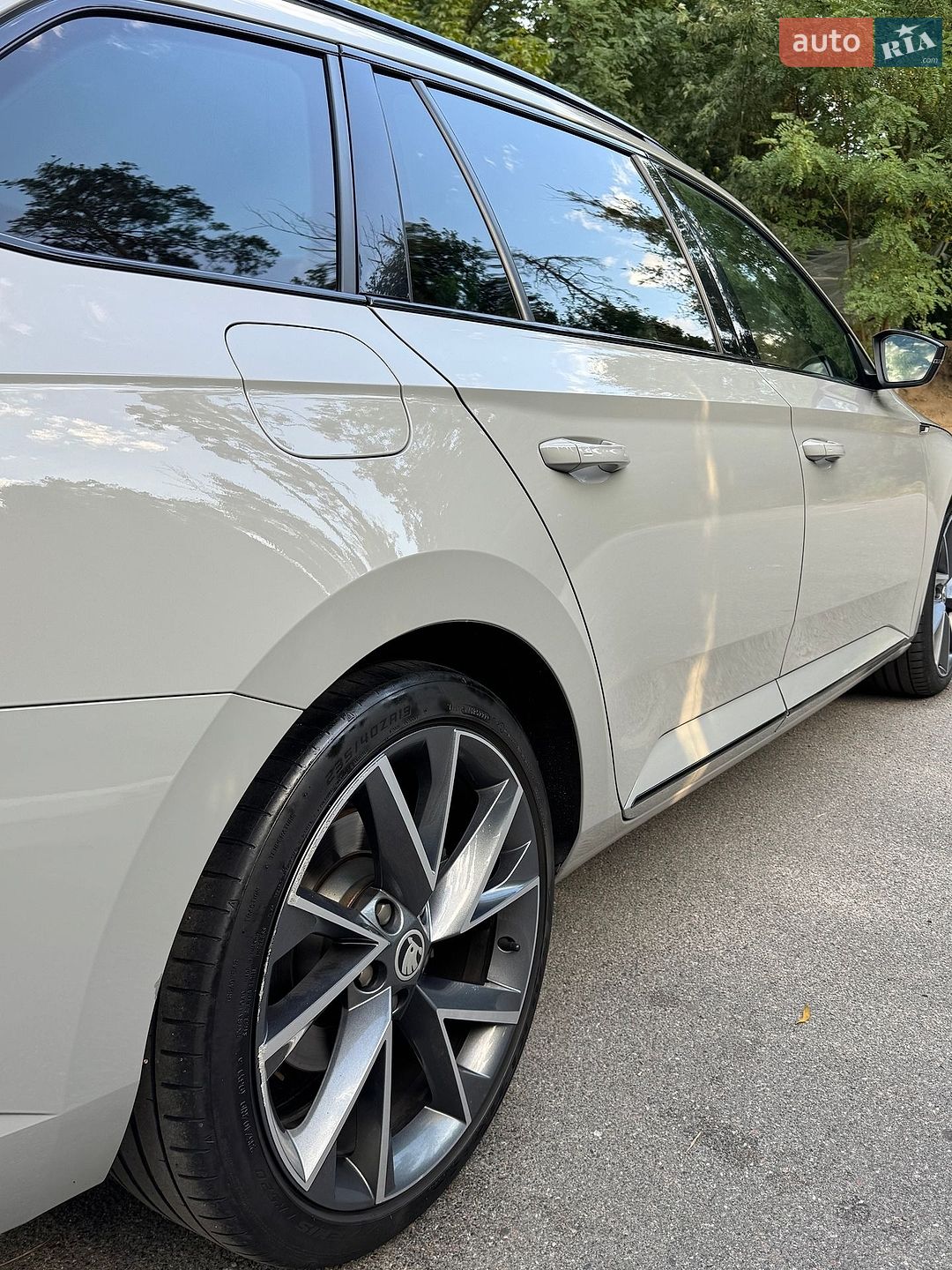 Skoda Superb 2020 VIN TMBJJ7NP9L7061861 фото оголошення 13 з 52