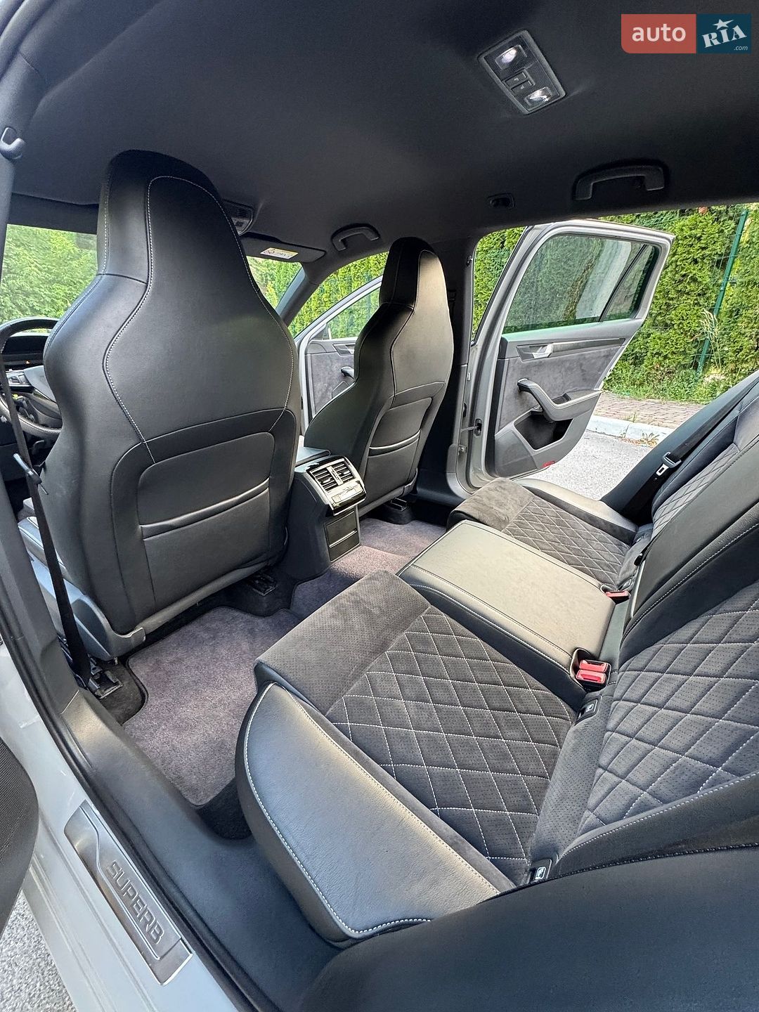 Skoda Superb 2020 VIN TMBJJ7NP9L7061861 фото оголошення 33 з 52