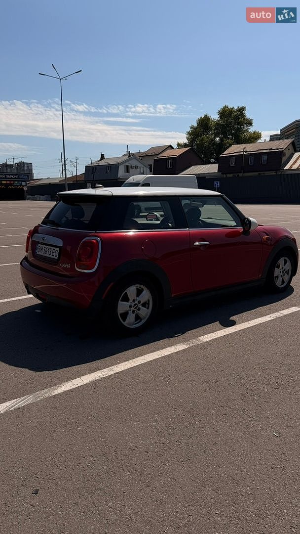 MINI Cooper 2015 VIN WMWXM5C53FT941714 фото оголошення 5 з 12